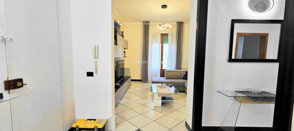 2 bedrooms Apartment in Certaldo, Italy No. 307068 4
