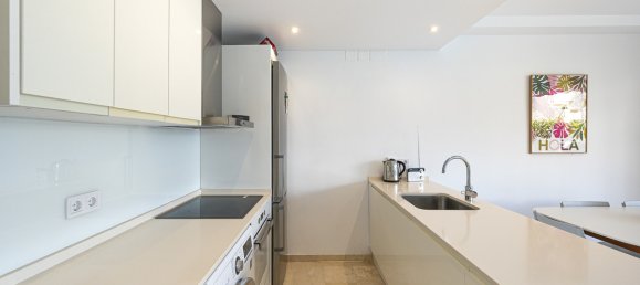 1 bedroom Apartment in Marbella, Spain No. 33440 16