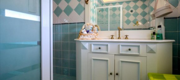 1168m² Villa in Thessaloniki, Greece No. 6536 2