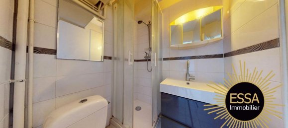 Studio in Viroflay, France No. 328791 4