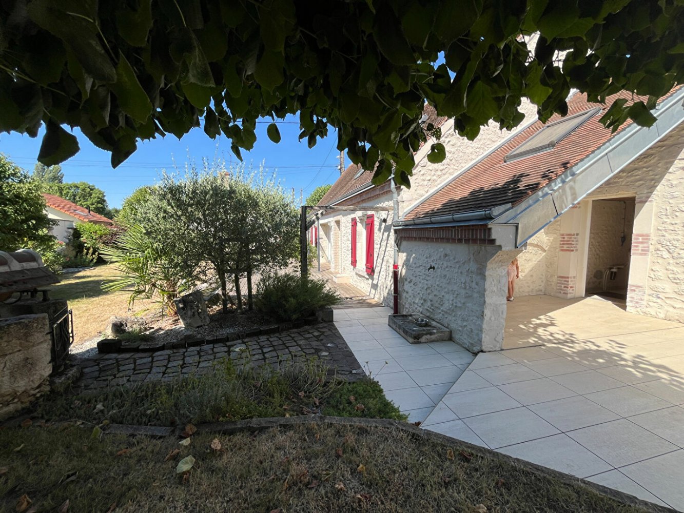 2 Schlafzimmer Haus in Saint-Ay, France, Nr. 211395