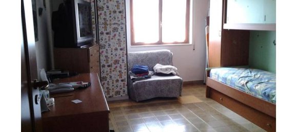 Apartamento de 3 dormitorios en Fiumicino, Italy No. 252726 5