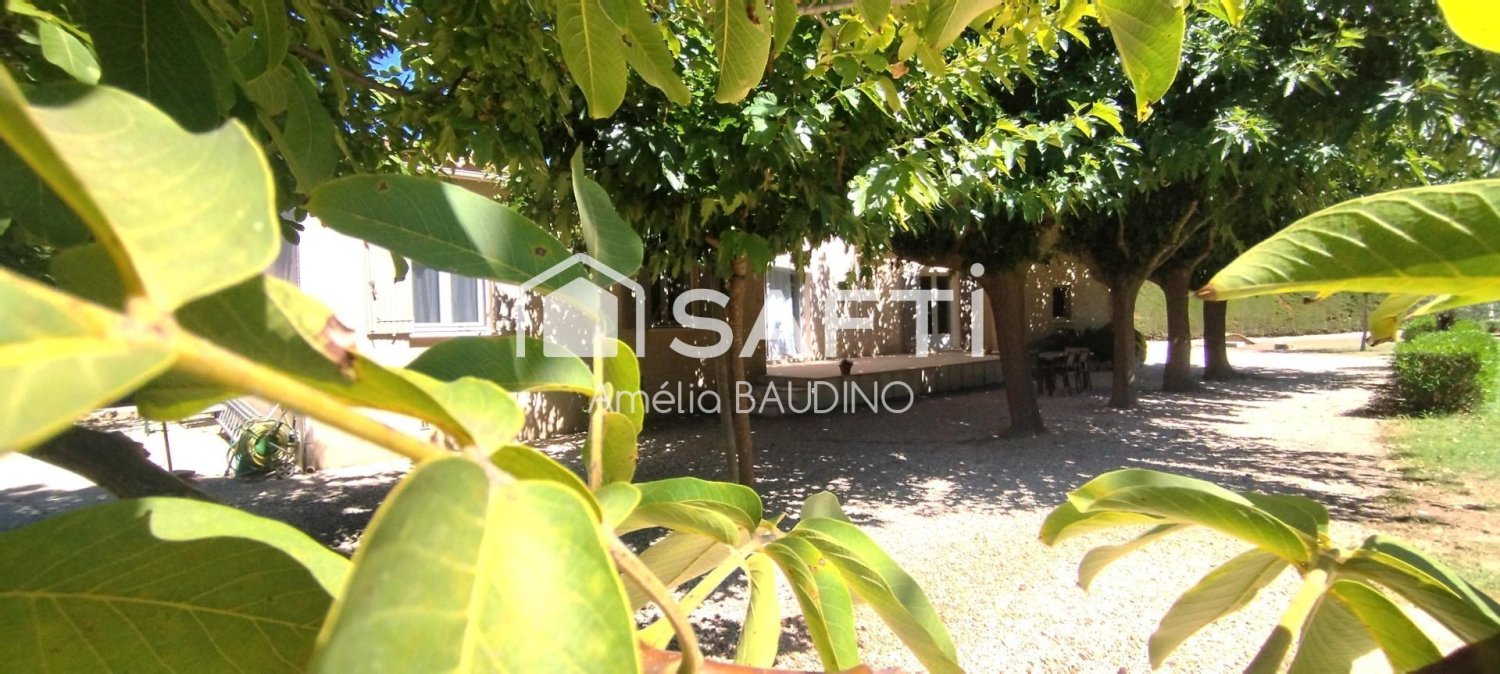 3 chambres Maison à Châteaurenard, France No. 335391