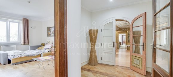 11 bedrooms House in Cascais, Portugal No. 109999 27