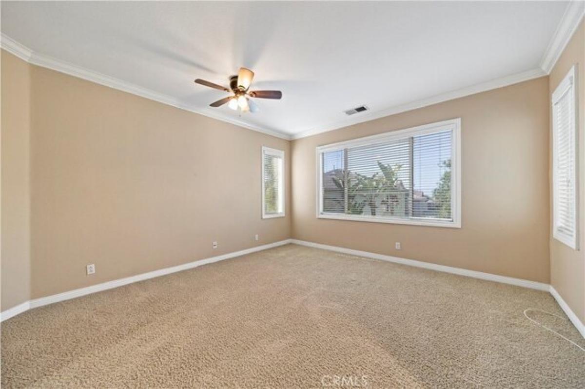 Дом с 4 спальнями в Corona, США № 287525