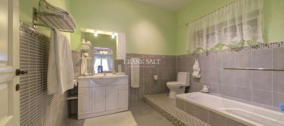 Villa T4 em Mellieha, Malta N.º 215 23