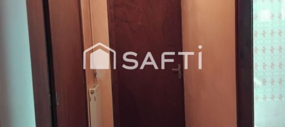 3 bedrooms House in Abilly, France No. 156023 25