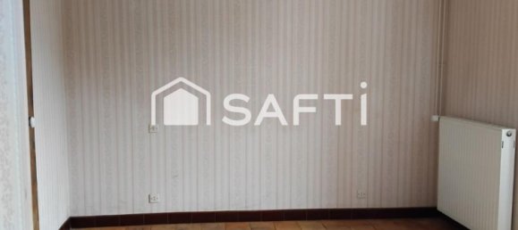 3 bedrooms House in Abilly, France No. 156023 10