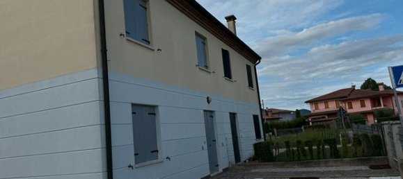 5 rooms Villa in Padua, Italy No. 276913 3