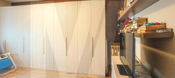 3 rooms Apartment in Cologno Monzese, Italy No. 29703 129