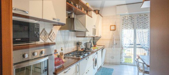 3 rooms Apartment in Cologno Monzese, Italy No. 29703 38
