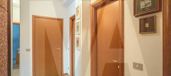 3 rooms Apartment in Cologno Monzese, Italy No. 29703 118