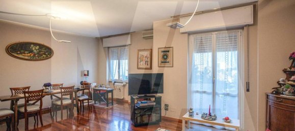 3 rooms Apartment in Cologno Monzese, Italy No. 29703 26