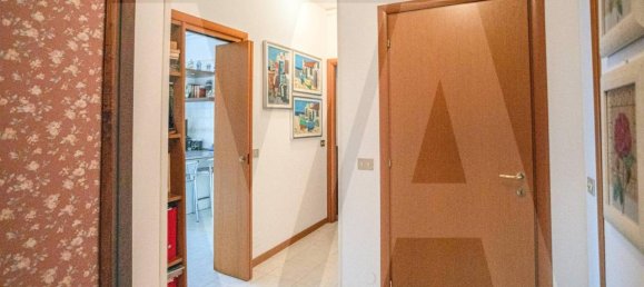 3 rooms Apartment in Cologno Monzese, Italy No. 29703 62