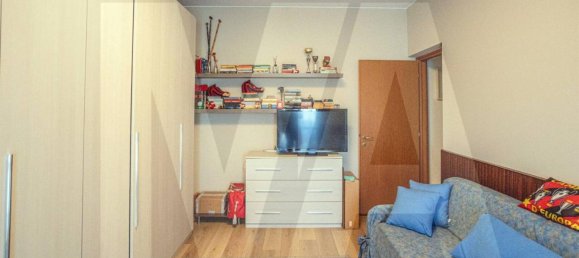 3 rooms Apartment in Cologno Monzese, Italy No. 29703 94