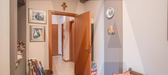 3 rooms Apartment in Cologno Monzese, Italy No. 29703 61