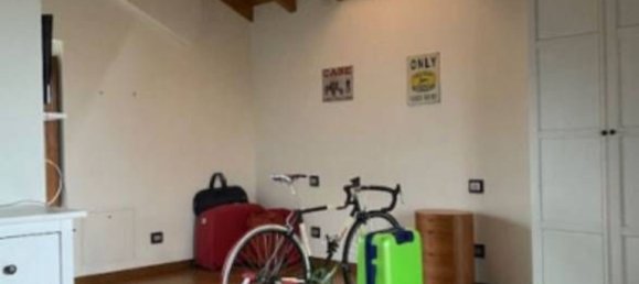 4-salle Appartement à Vigevano, Italy No. 284931 9