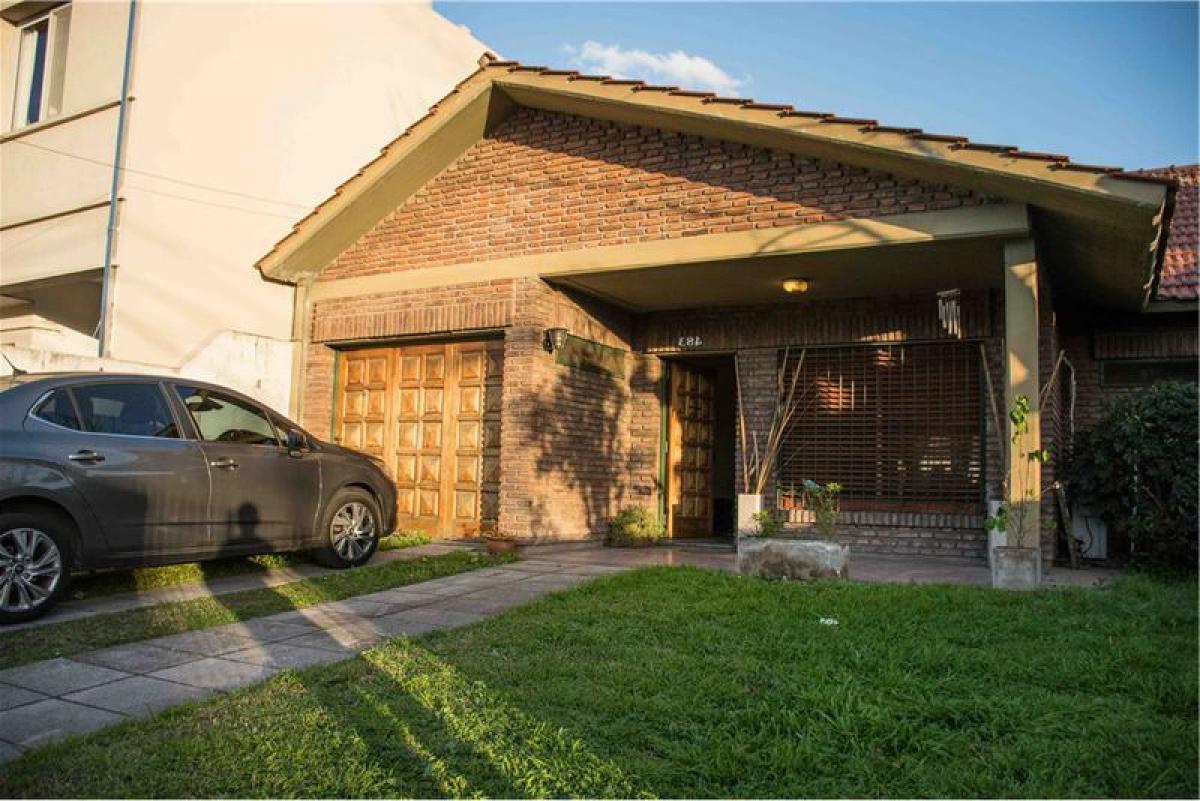 3 bedrooms House in San Isidro, Argentina No. 63035