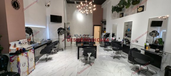 Propriété commerciale à Palermo, Italy 120m² No. 80005 4