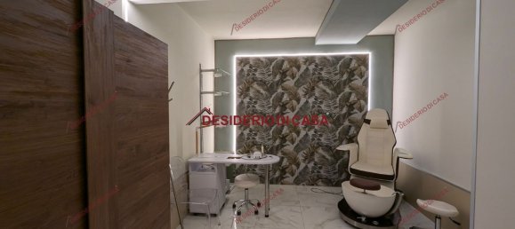 Propriété commerciale à Palermo, Italy 120m² No. 80005 10