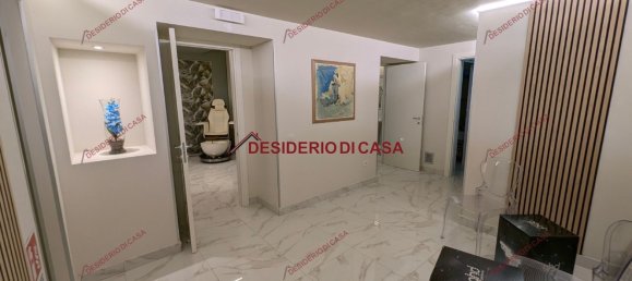 Propriété commerciale à Palermo, Italy 120m² No. 80005 14