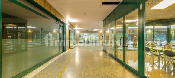 2 rooms Commercial property in Reggio Emilia, Italy No. 164054 18