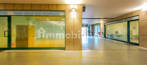 2 rooms Commercial property in Reggio Emilia, Italy No. 164054 23