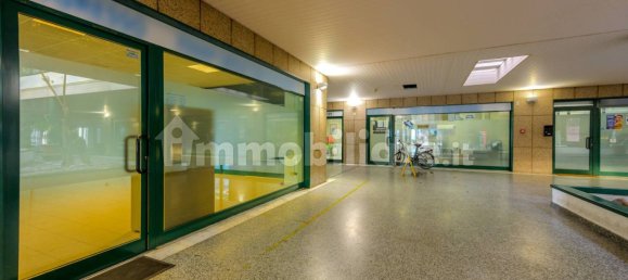 2 rooms Commercial property in Reggio Emilia, Italy No. 164054 19