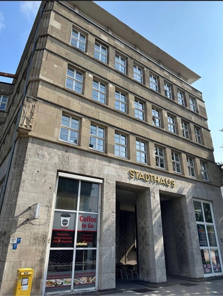 Propiedad comercial en Duisburg, Germany No. 253330