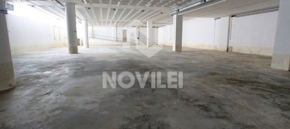 2358m² Warehouse in Batalha, Portugal No. 10870 9