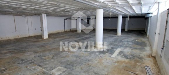 2358m² Warehouse in Batalha, Portugal No. 10870 10