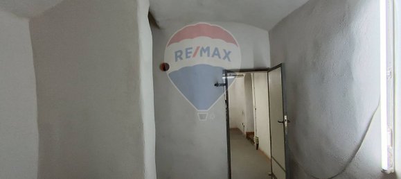 Gewerbliche Immobilie in Naples, Italy 119m², Nr. 54876 27