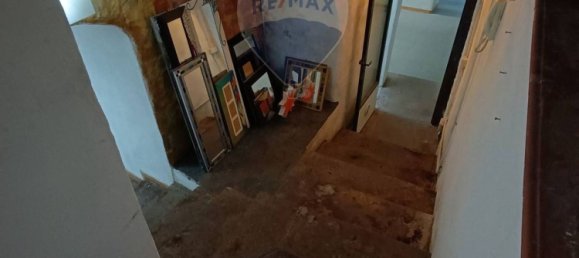 Gewerbliche Immobilie in Naples, Italy 119m², Nr. 54876 9