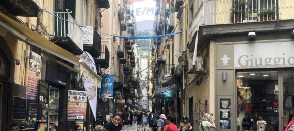 Gewerbliche Immobilie in Naples, Italy 119m², Nr. 54876 31