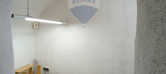 Gewerbliche Immobilie in Naples, Italy 119m², Nr. 54876 26