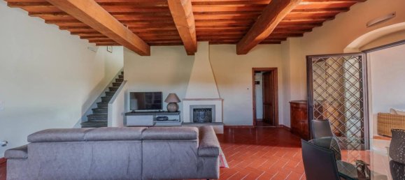 3 bedrooms House in Campi Bisenzio, Italy No. 361815 42