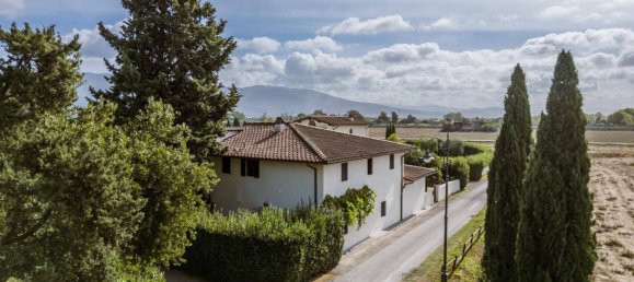 3 bedrooms House in Campi Bisenzio, Italy No. 361815 10