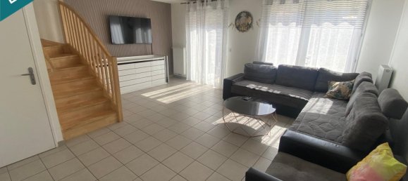 3 bedrooms Villa in Vienne, France No. 197857 3