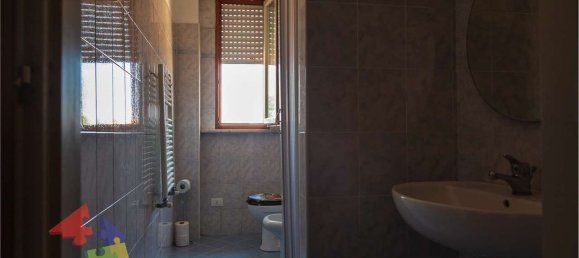 2 chambres Maison à Besate, Italy No. 361099 16