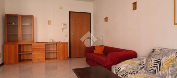 2 bedrooms Apartment in Chiampo, Italy No. 353951 4