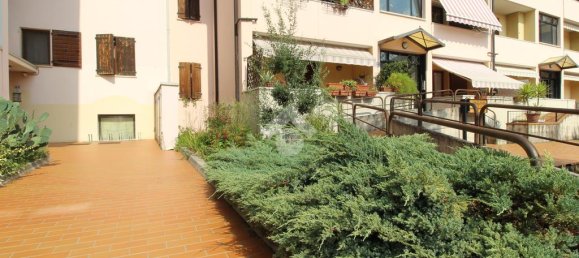 2 bedrooms Apartment in Chiampo, Italy No. 353951 16