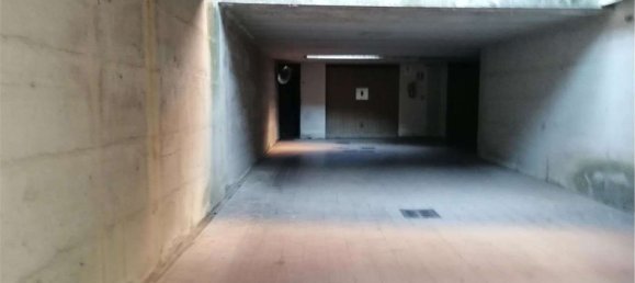 3 bedrooms Apartment in Campi Bisenzio, Italy No. 343568 10