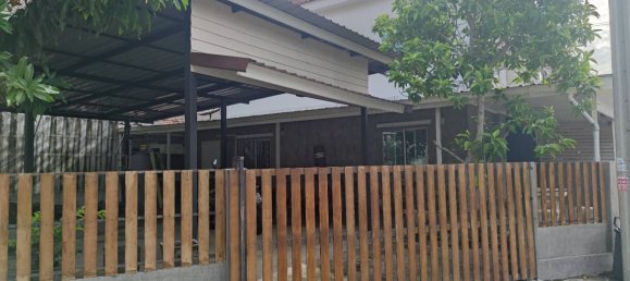 5 Schlafzimmer Villa in Surat Thani, Thailand, Nr. 74716 7