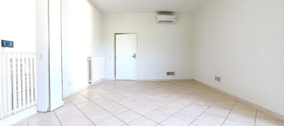 4غرفة شقة في Diano d'Alba, Italy رقم 198627 3