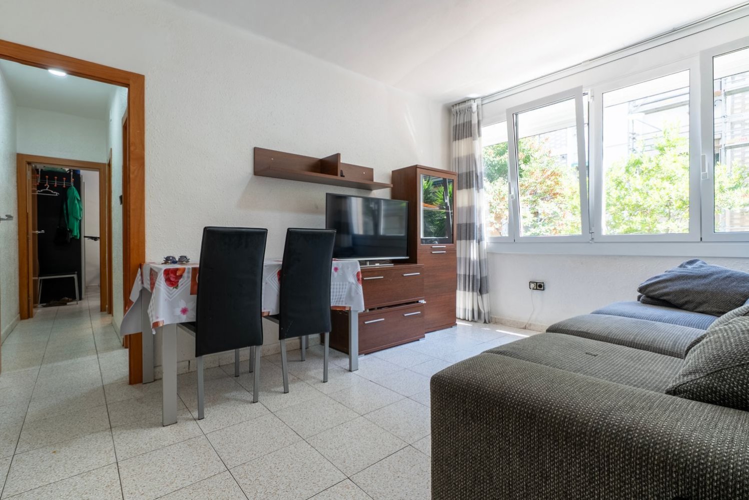 2 bedrooms Apartment in Cornella De Llobregat, Spain No. 204775