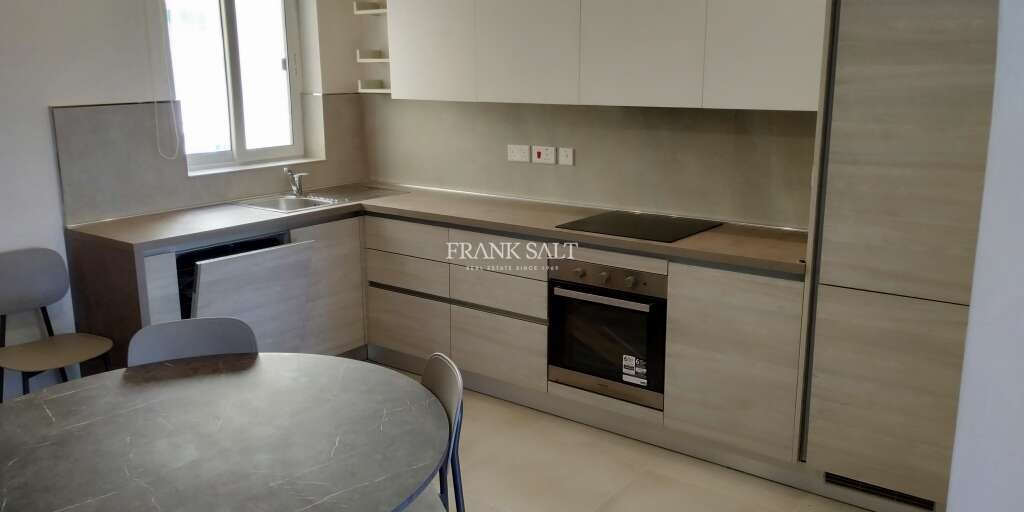 3 bedrooms Apartment in Victoria, Malta No. 5870