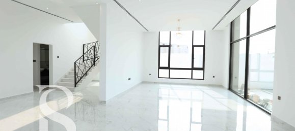 Villa T5 em Al Quoz, UAE N.º 15163 3