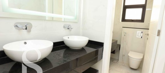 Villa T5 em Al Quoz, UAE N.º 15163 12