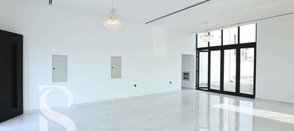 Villa T5 em Al Quoz, UAE N.º 15163 5