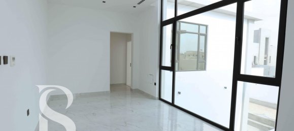 Villa T5 em Al Quoz, UAE N.º 15163 13